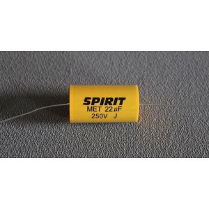 22 uF MET kondensator